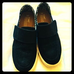 Toms shoes